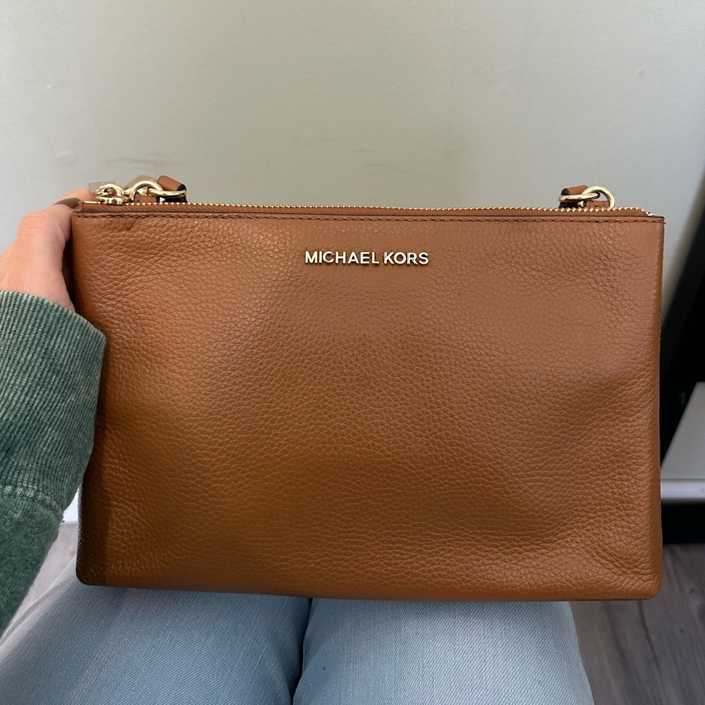 Michael Kors Jet Set Crossbody